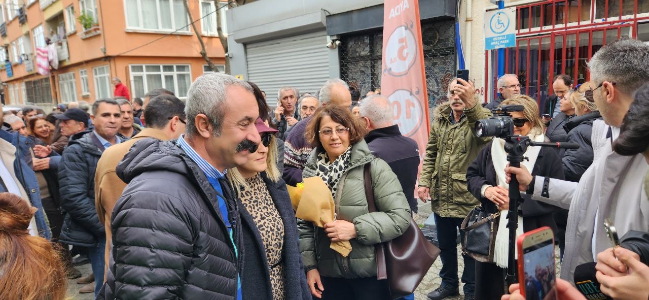 Türkiye Komünist Partisi Kadıköy’ün ilk seçim bürosunu Hasanpaşa’da açtı